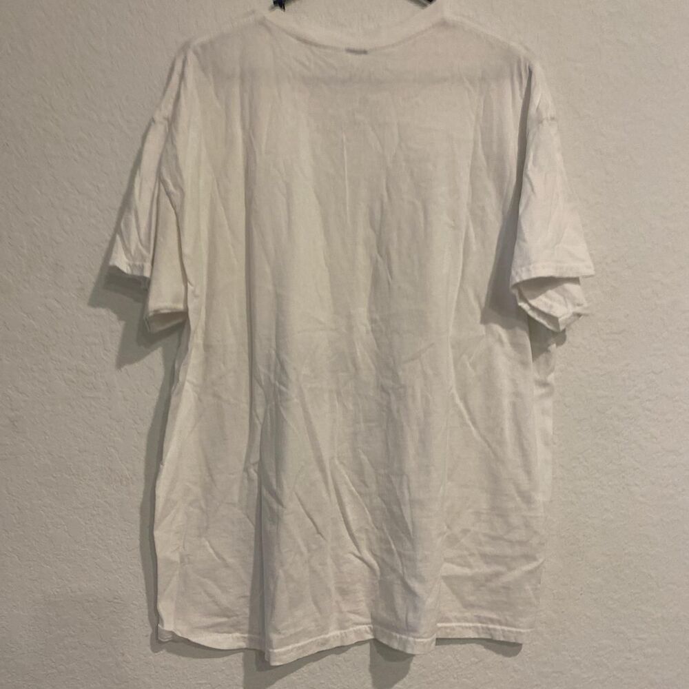 White Tupac graphic tee with a boxy fit - Picture 5 of 5
